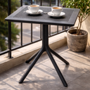 Tavolo in polipropilene quadrato per interno o esterno design moderno